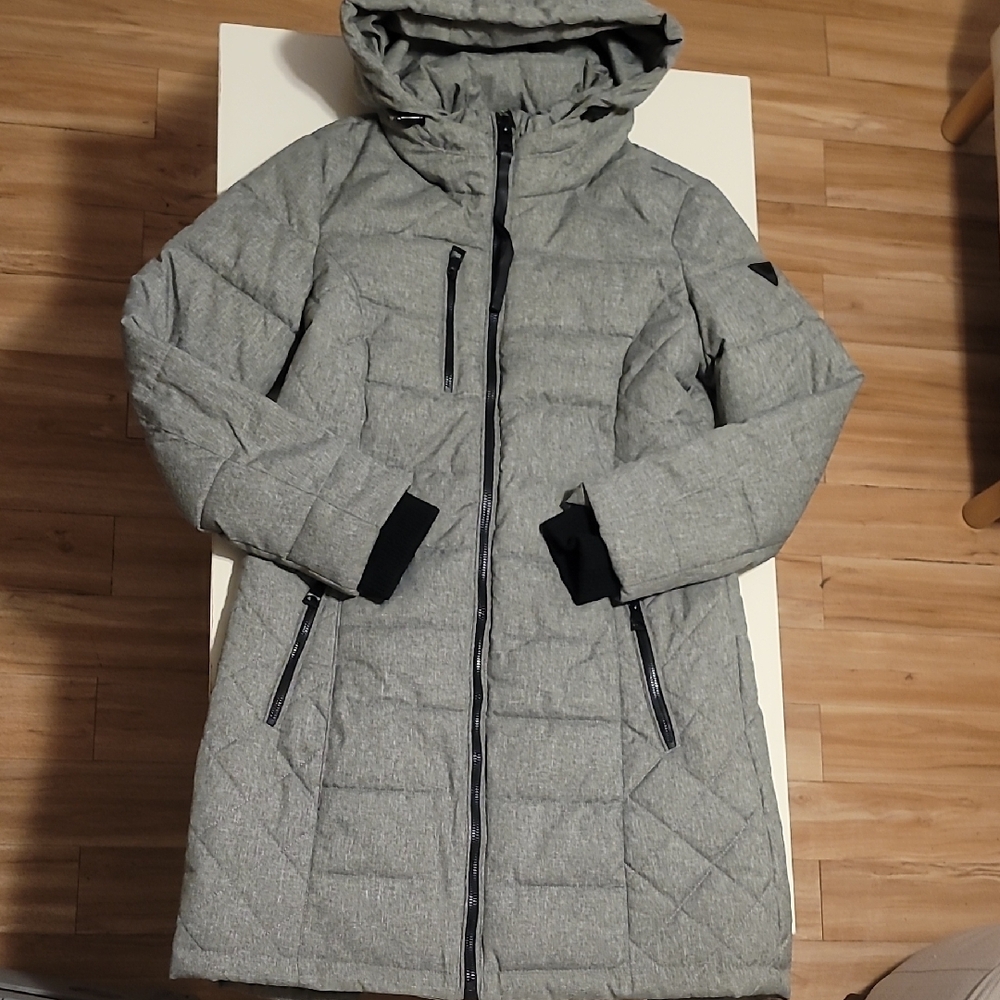Guess Women's Gray Puffer Coat